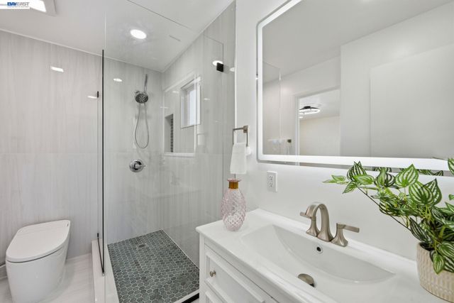 36202 Worthing Dr, Newark, CA 94560