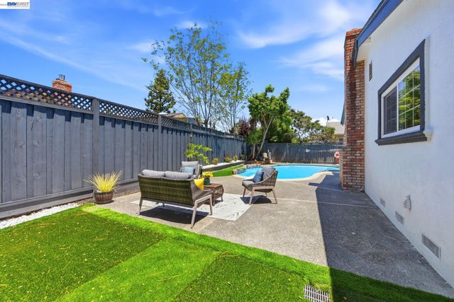 36202 Worthing Dr, Newark, CA 94560