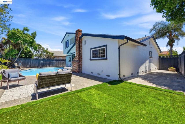 36202 Worthing Dr, Newark, CA 94560