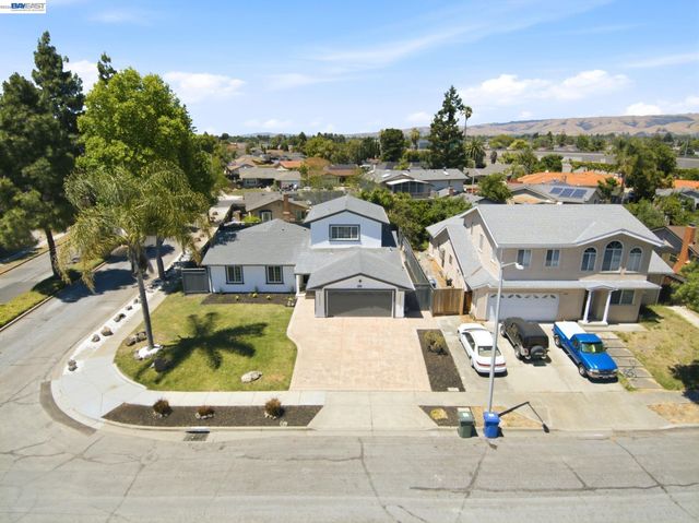 36202 Worthing Dr, Newark, CA 94560