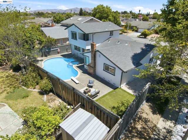 36202 Worthing Dr, Newark, CA 94560
