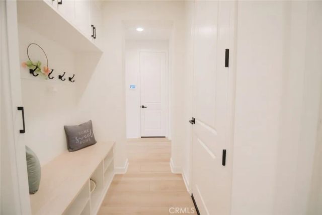 279 Barnes, Tustin, CA 92782