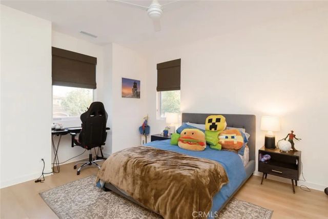 279 Barnes, Tustin, CA 92782