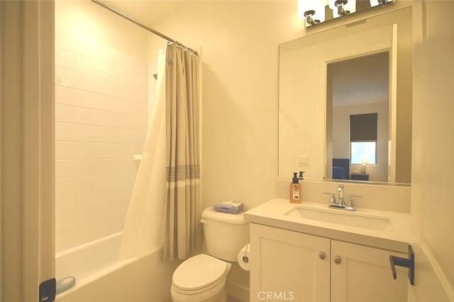 279 Barnes, Tustin, CA 92782