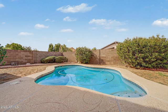 1892 E ERIE Street, Chandler, AZ 85225