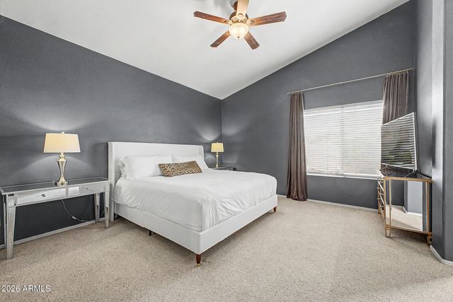 1892 E ERIE Street, Chandler, AZ 85225