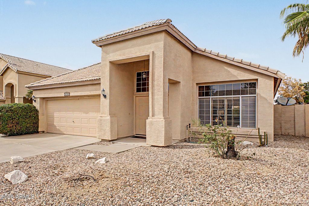 1892 E ERIE Street, Chandler, AZ 85225 — photo 4