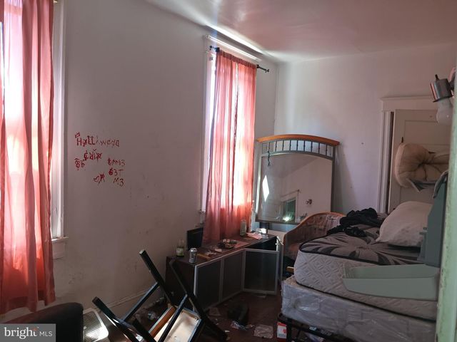 1901 DUKELAND ST, Baltimore, MD 21216