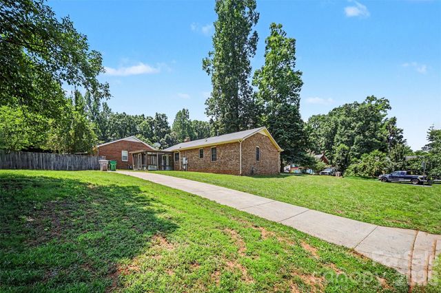 9720 Stillwater Lane, Mint Hill, NC 28227