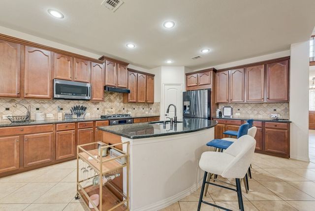 2964 Bahia, Grand Prairie, TX 75054