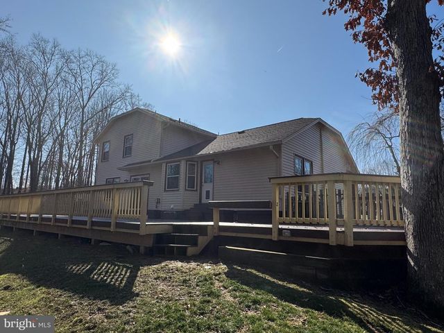 7201 NEAPTIDE LN, Burke, VA 22015