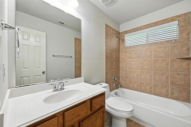 9209 Friendswood Drive, Fort Worth, TX 76123