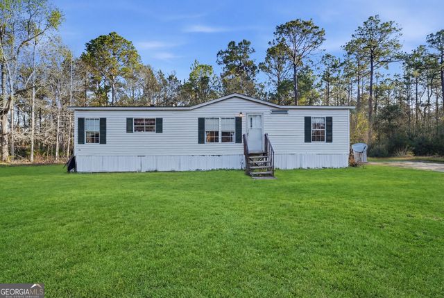 145 Christy Drive, Waverly, GA 31565