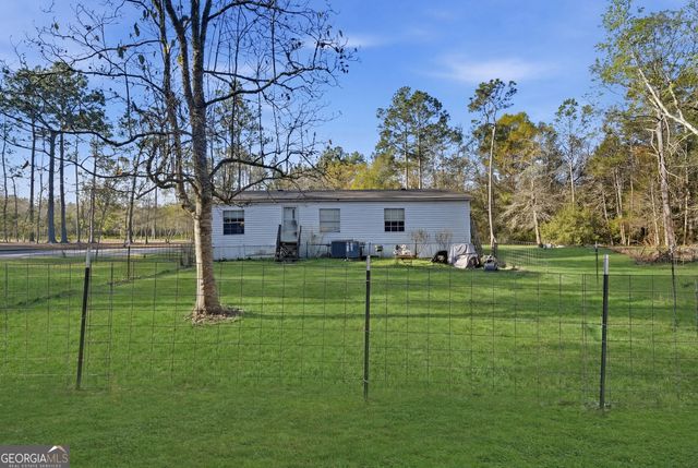 145 Christy Drive, Waverly, GA 31565