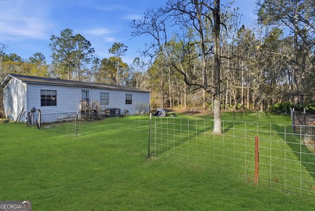 145 Christy Drive, Waverly, GA 31565