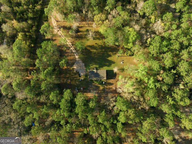 145 Christy Drive, Waverly, GA 31565