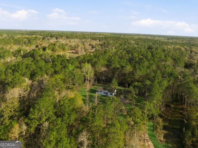 145 Christy Drive, Waverly, GA 31565