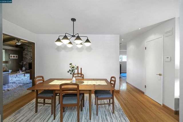 2535 Francis Dr, Pinole, CA 94564