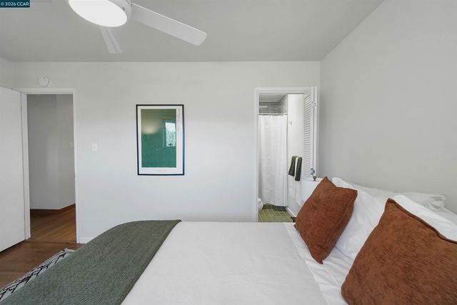 2535 Francis Dr, Pinole, CA 94564