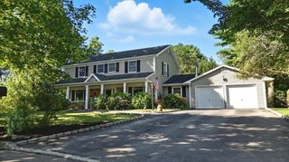 5 Hilton Court, Stony Brook, NY 11790