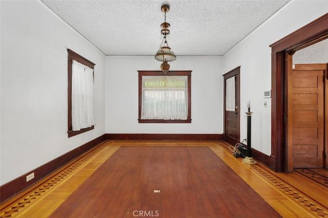 4771 Victoria Avenue, Riverside, CA 92507