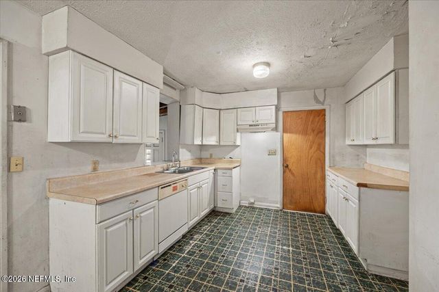 6303 HYDE PARK HAVEN, Jacksonville, FL 32210