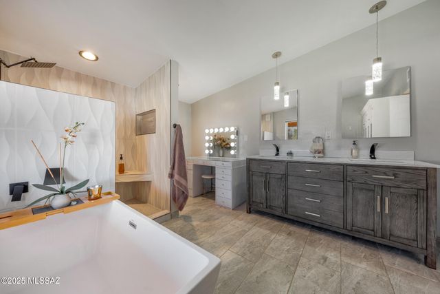 10155 E Prince Road, Tucson, AZ 85749