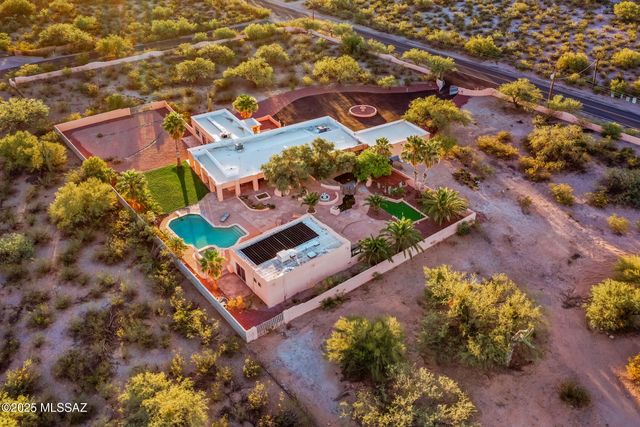 10155 E Prince Road, Tucson, AZ 85749