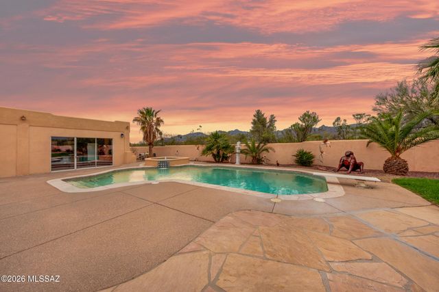 10155 E Prince Road, Tucson, AZ 85749