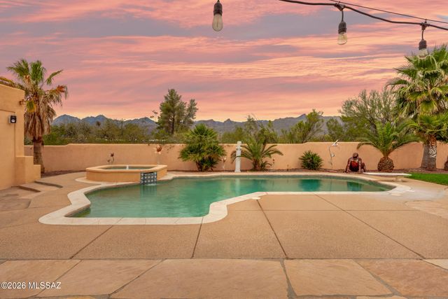 10155 E Prince Road, Tucson, AZ 85749