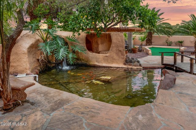 10155 E Prince Road, Tucson, AZ 85749