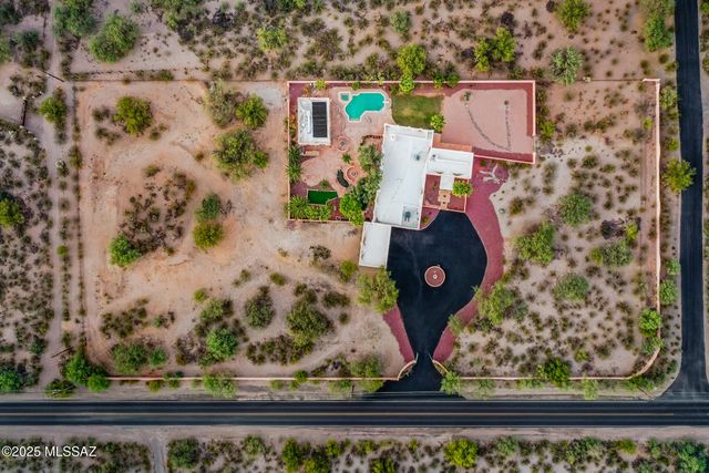 10155 E Prince Road, Tucson, AZ 85749