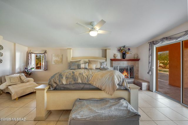 10155 E Prince Road, Tucson, AZ 85749