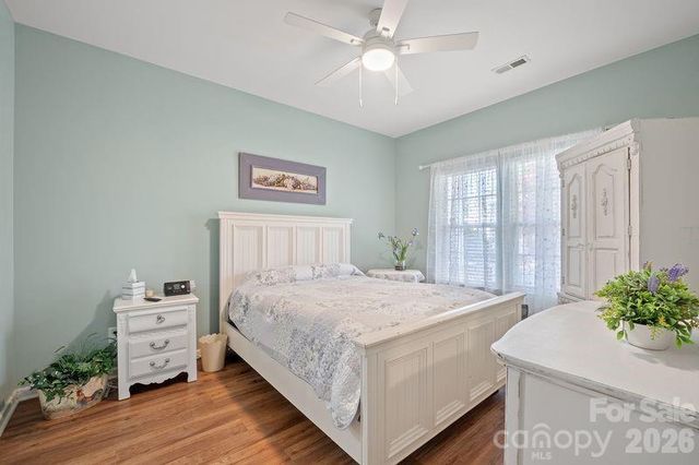 16515 Amberside Road E, Cornelius, NC 28031