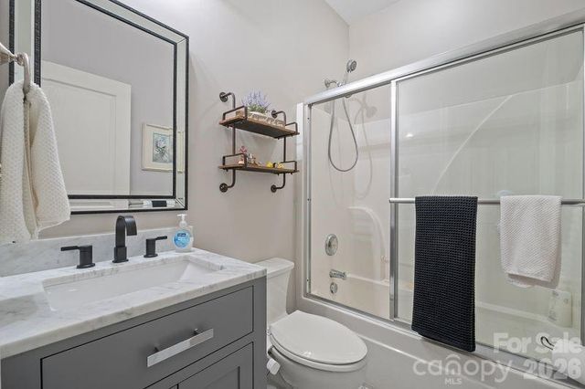 16515 Amberside Road E, Cornelius, NC 28031