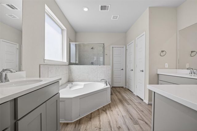 31306 Kailua Drive, Hockley, TX 77447