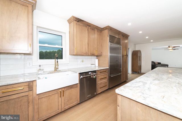 2260 SEVENTH AVE, Hammonton, NJ 08037
