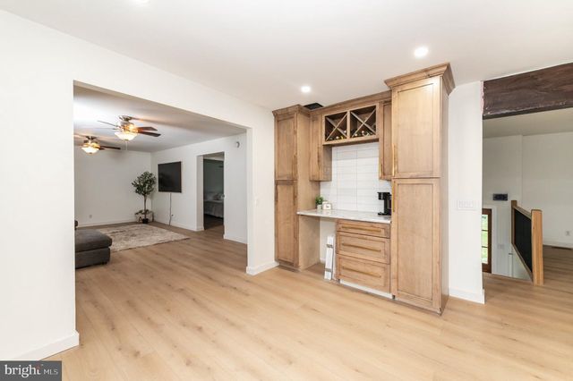 2260 SEVENTH AVE, Hammonton, NJ 08037