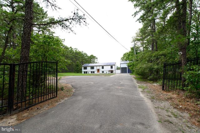 2260 SEVENTH AVE, Hammonton, NJ 08037