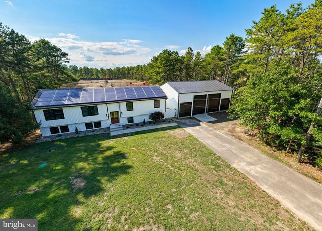 2260 SEVENTH AVE, Hammonton, NJ 08037