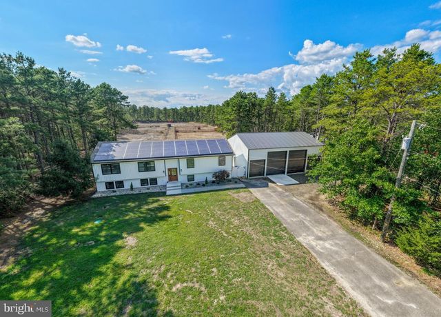 2260 SEVENTH AVE, Hammonton, NJ 08037