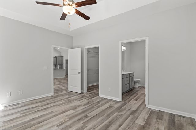 3240 Crooked Oak Dr., Conway, SC 29526