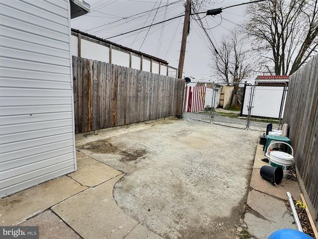 148 W GREENWICH ST, Reading, PA 19601