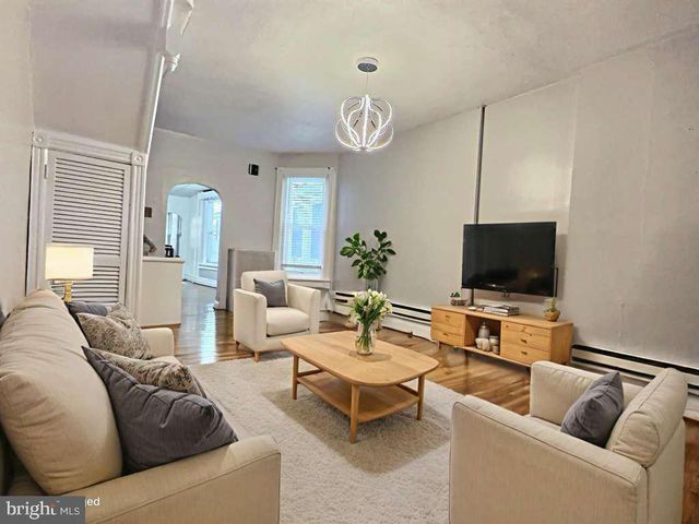 148 W GREENWICH ST, Reading, PA 19601