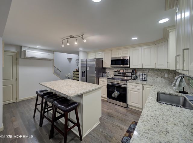 6 Main Street, Blairstown, NJ 07825