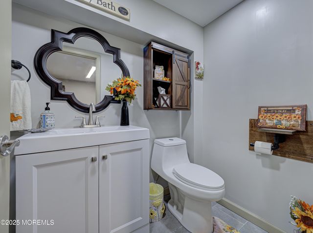 6 Main Street, Blairstown, NJ 07825