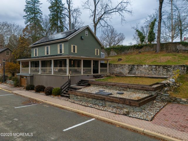 6 Main Street, Blairstown, NJ 07825