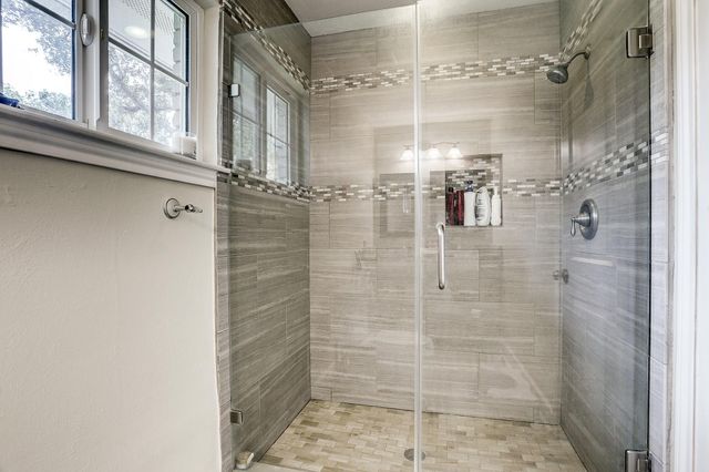 12329 Ashcroft Drive, Houston, TX 77035