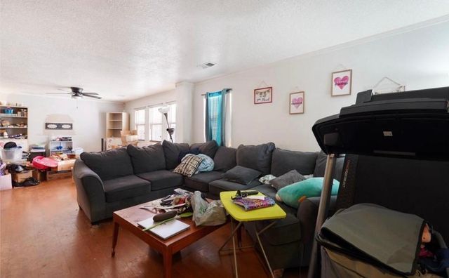 527 Whisper Mesa Street SW, Albuquerque, NM 87121