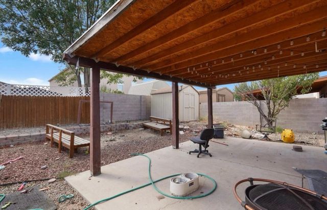 527 Whisper Mesa Street SW, Albuquerque, NM 87121
